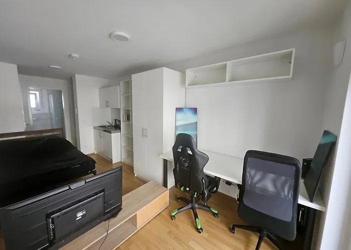 State Of The Art Apartment In The City Center Nuernberg